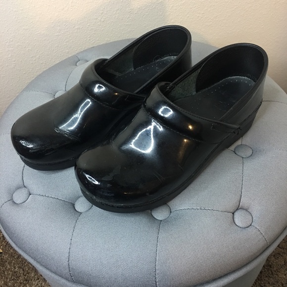 Dansko Professional Clogs - Picture 1 of 2